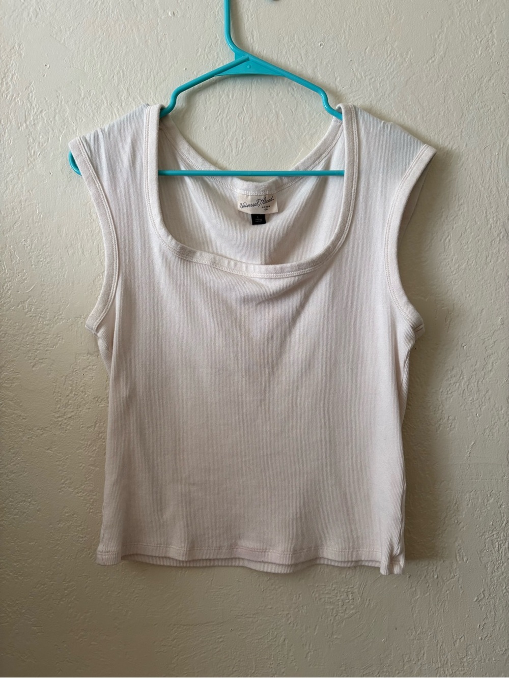FINAL SALE 🗣️ Universal Thread White Sleeveless Scoop Neck Women’s Top